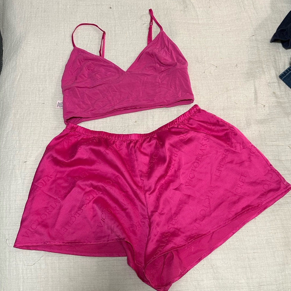 VICTORIA SECRET sleep set
